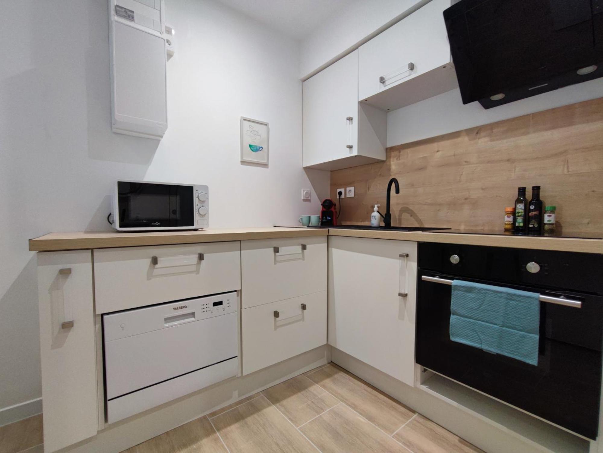 Apartment Jardin Entre Cite Et Bastide *